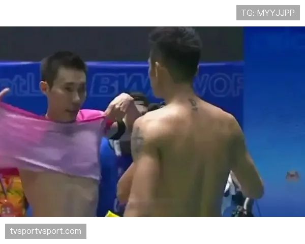 李宗伟下场第一件事不是休息，是换套比我房租还贵的衣服